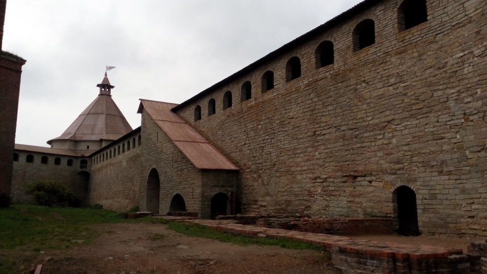крепость орешек фото