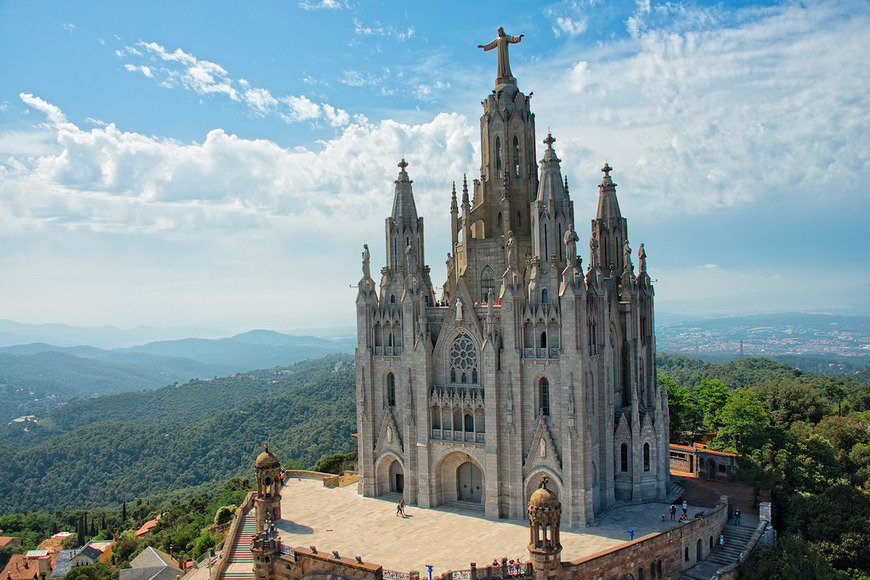 гора тибидабо в барселоне фото