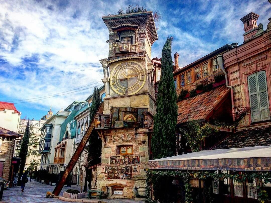 театр габриадзе тбилиси фото