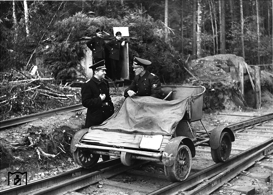 Дрезина железнодорожная картинки