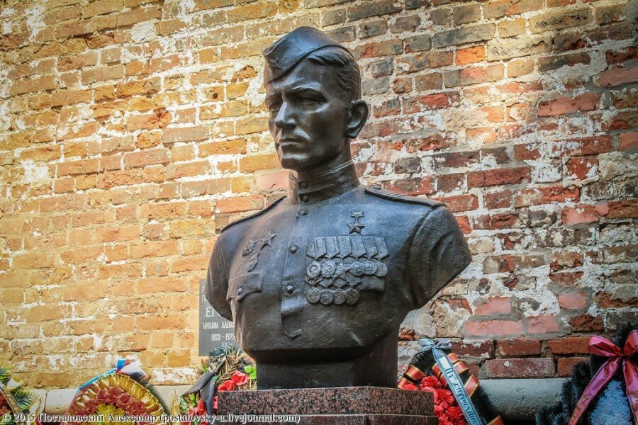 егоров смоленск памятники фото