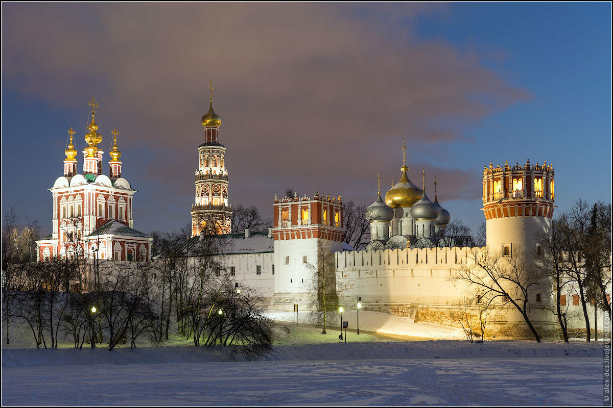 новодевичий монастырь в москве фото