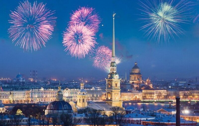 салют в санкт петербурге фото
