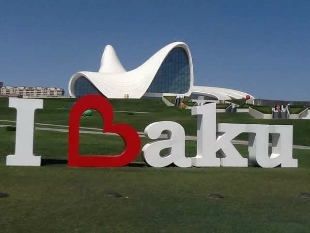 баку надпись фото