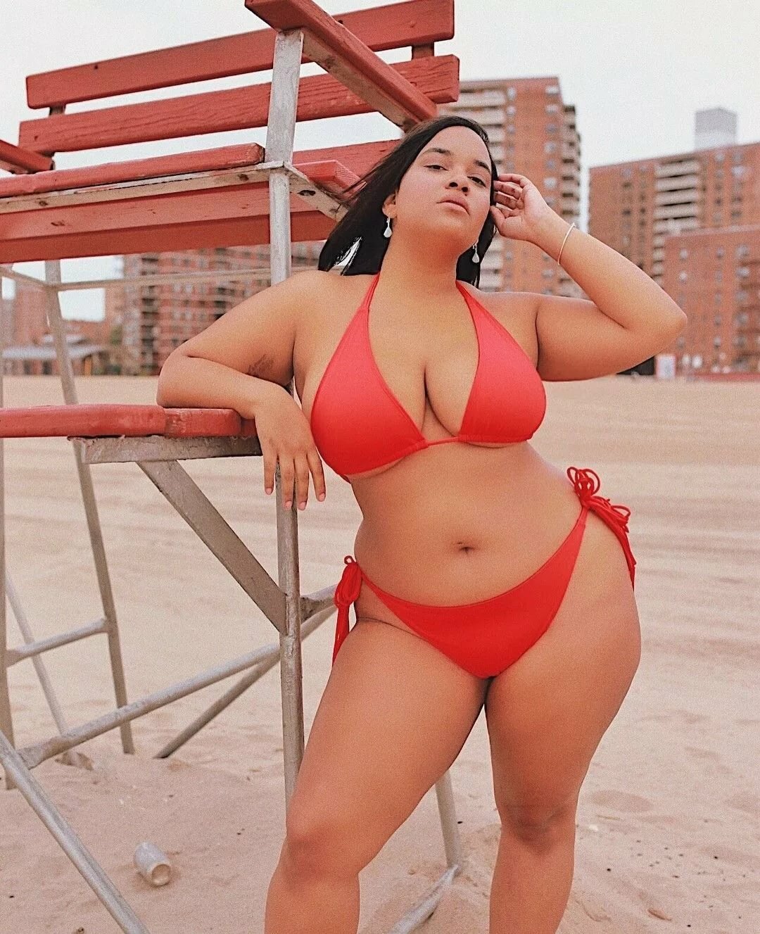 emergency-plumper-model