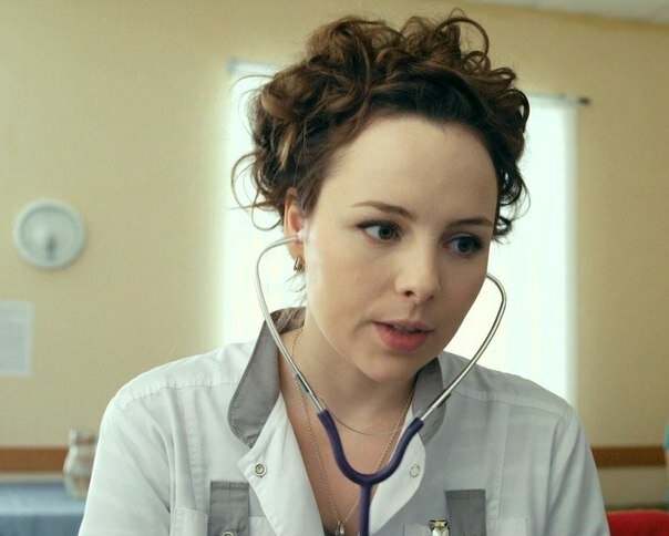 foto-yani-guryanovoy-iz-internov