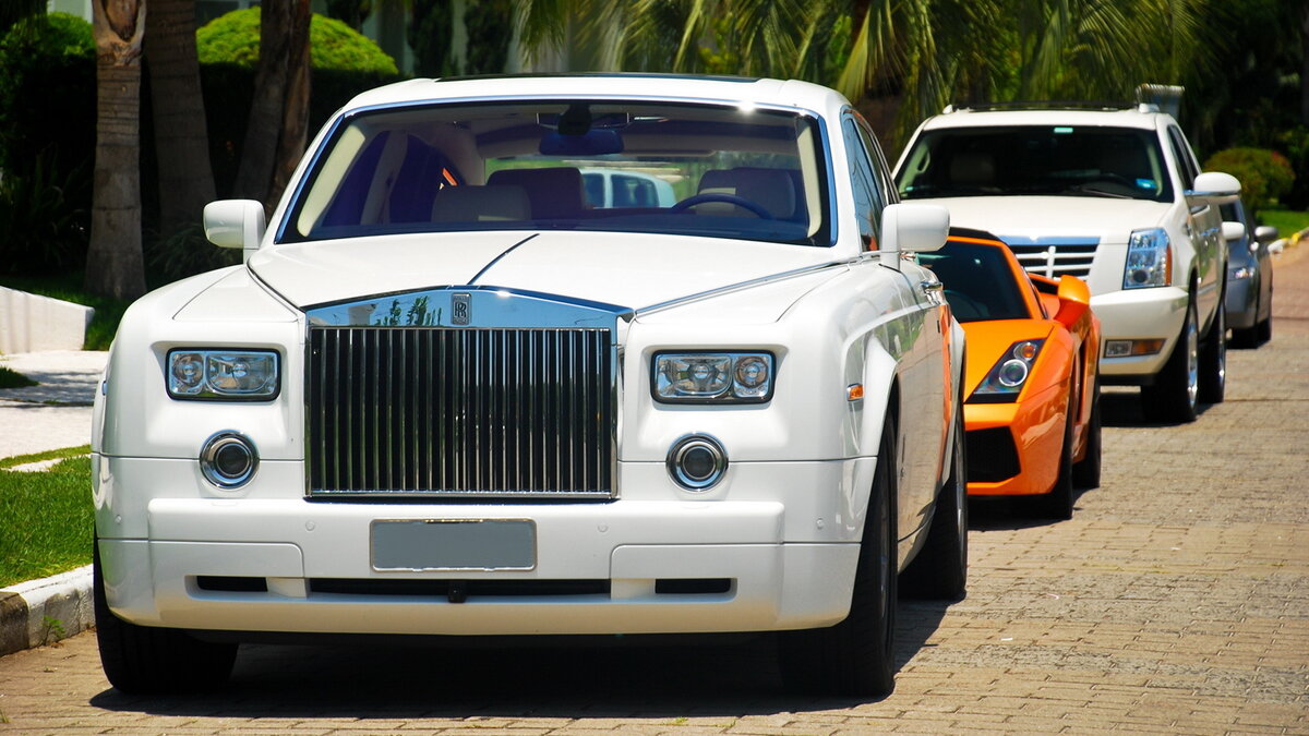rolls royce phantom фото