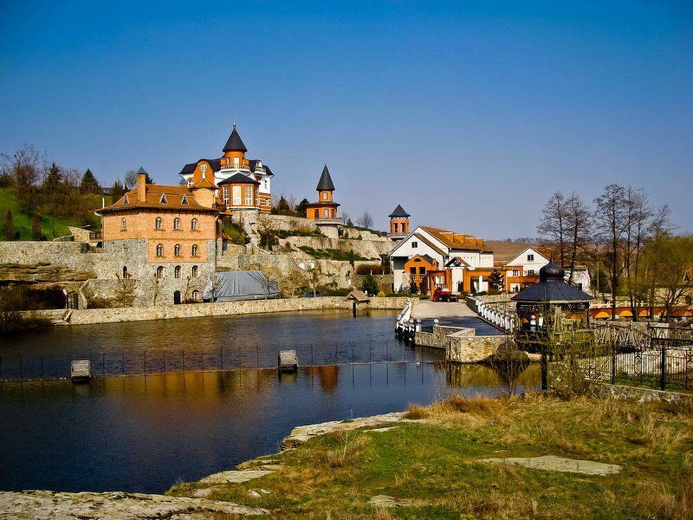 украинская швейцария монастырь фото