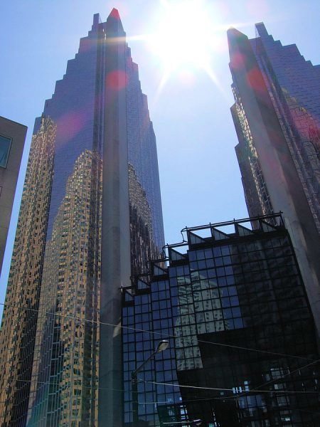 royal bank plaza фото
