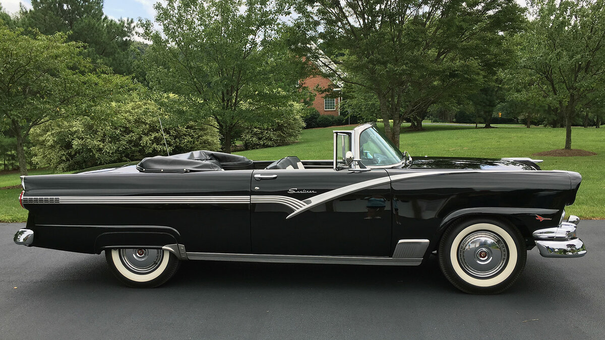 1956 ford fairlane sunliner фото