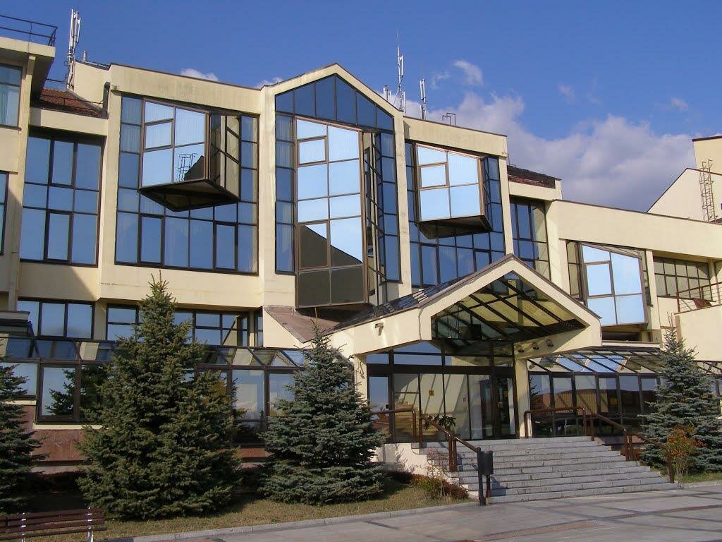 дворец культуры донецк фото
