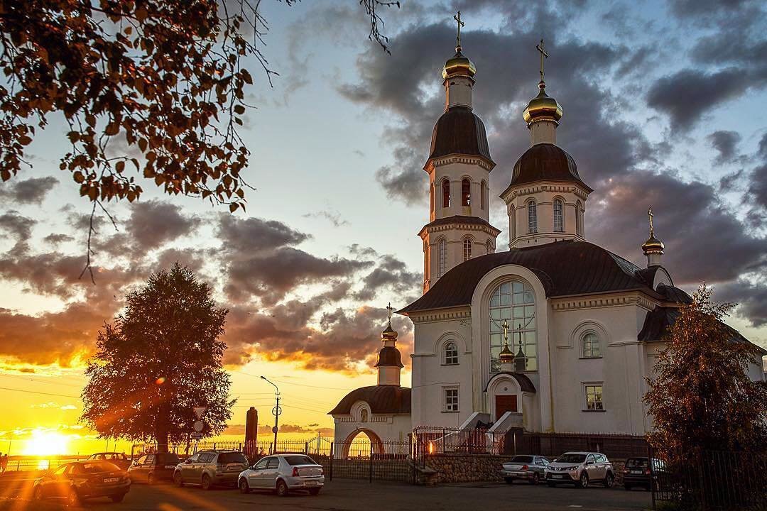 храм успения божией матери архангельск фото