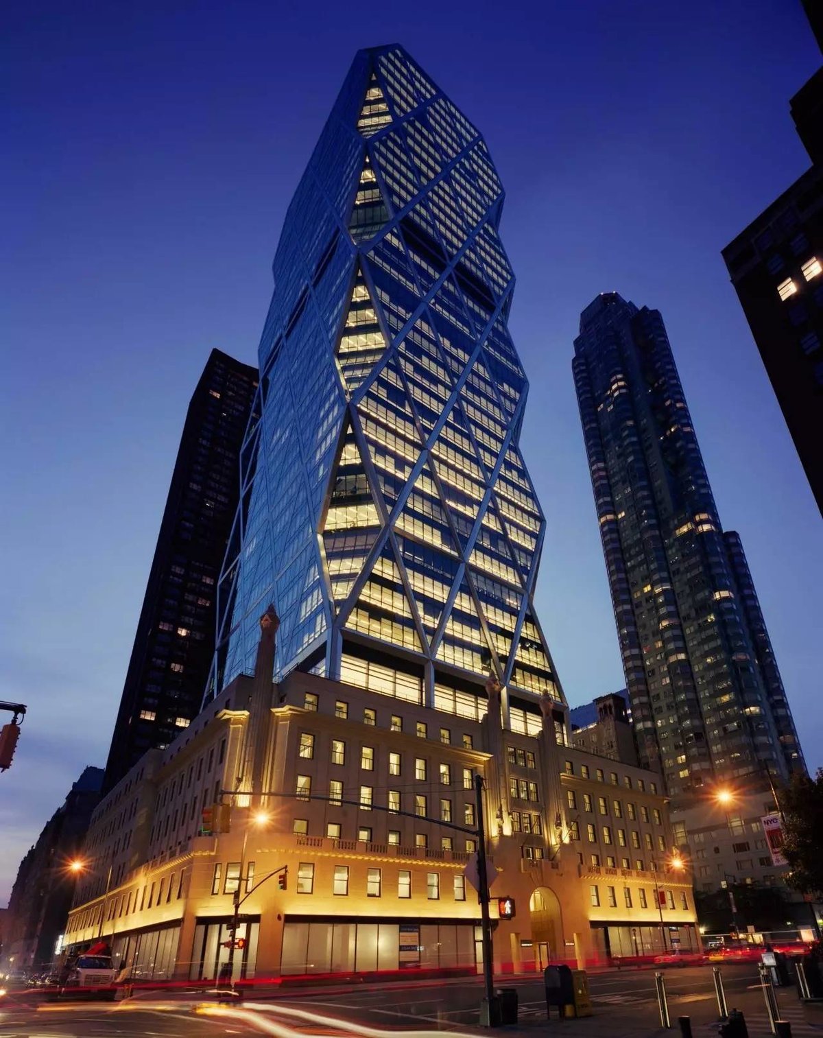 hearst tower в нью-йорке фото
