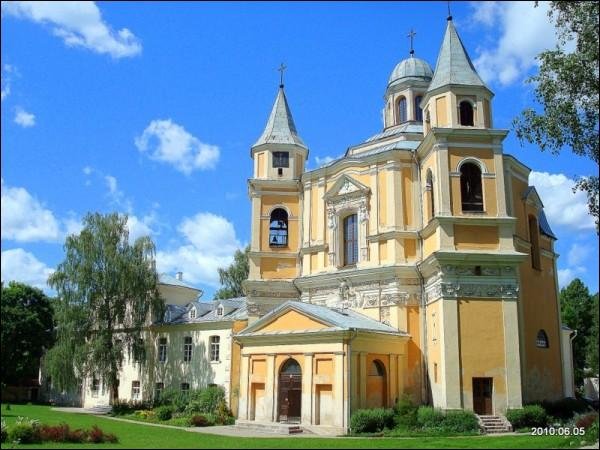 вильнюс костёл господа иисуса фото