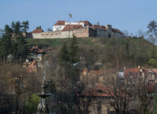 замок паланок в мукачево фото