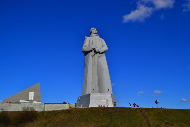 алёша памятник мурманск фото