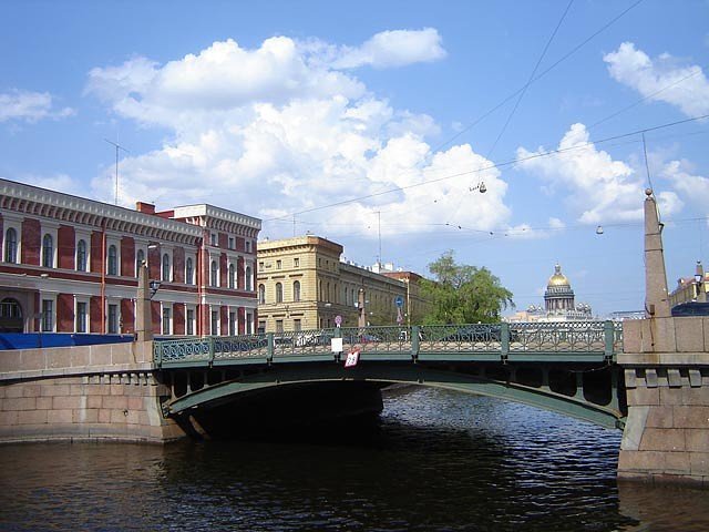 мост поцелуев санкт петербург фото