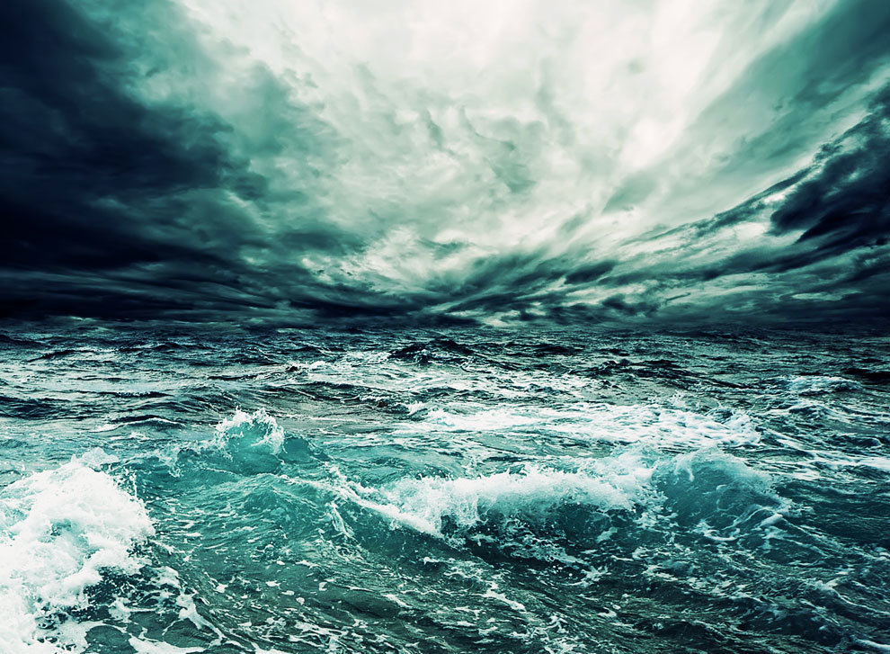 шторм на море фото