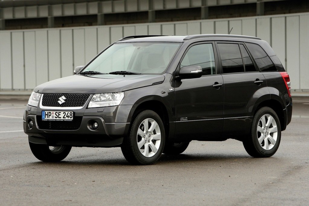 suzuki grand vitara фото