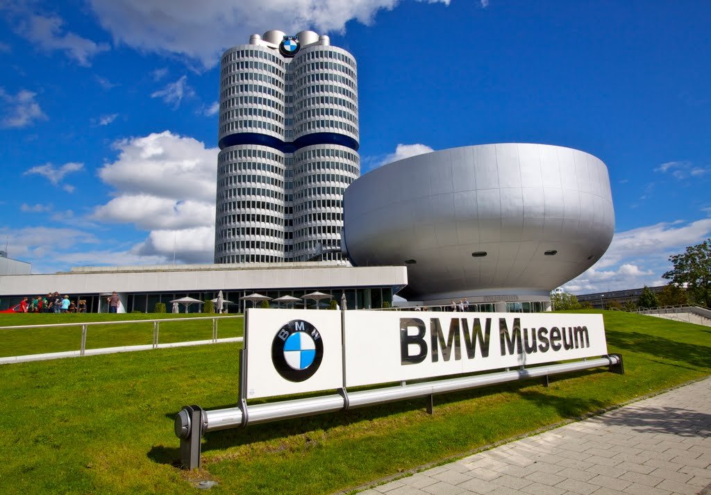 музей bmw мюнхен фото