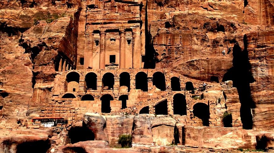 монастырь эль хазне петра иордания фото