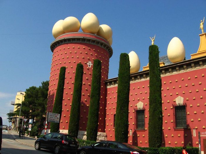 музей сальвадора дали в фигерасе фото
