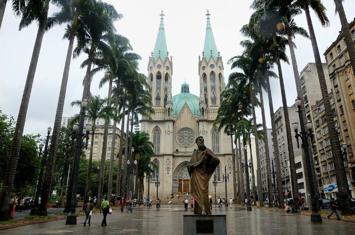 самое выгодноеПроектная бразилия самая крупная католическая страна мира хочеь красивый