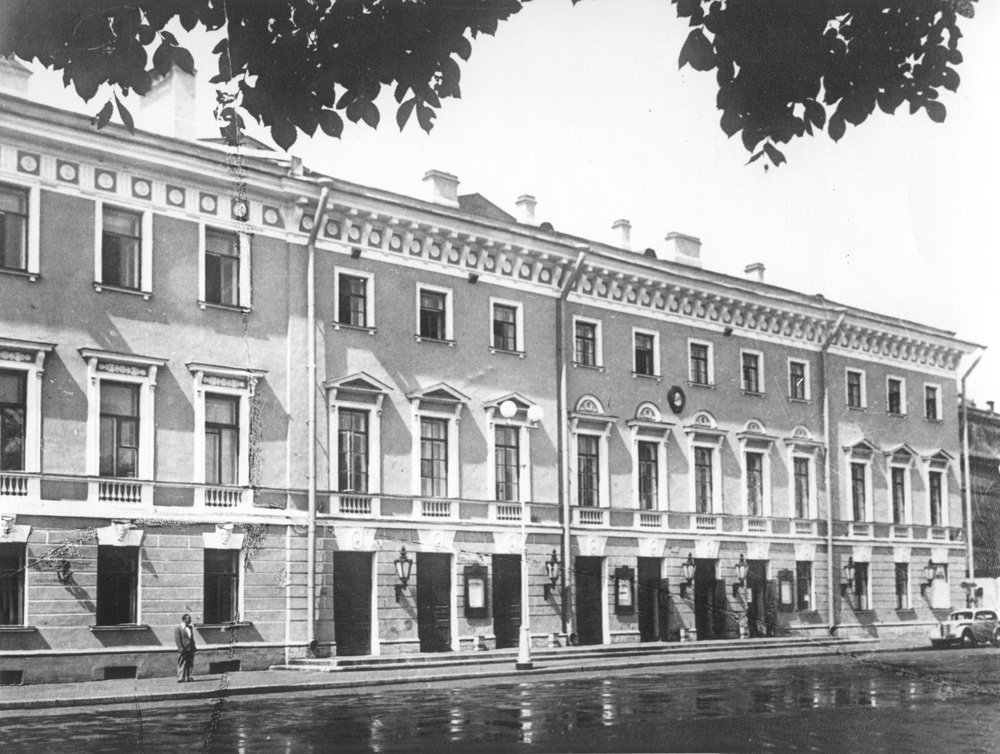 михайловский театр санкт-петербург 19 век фото