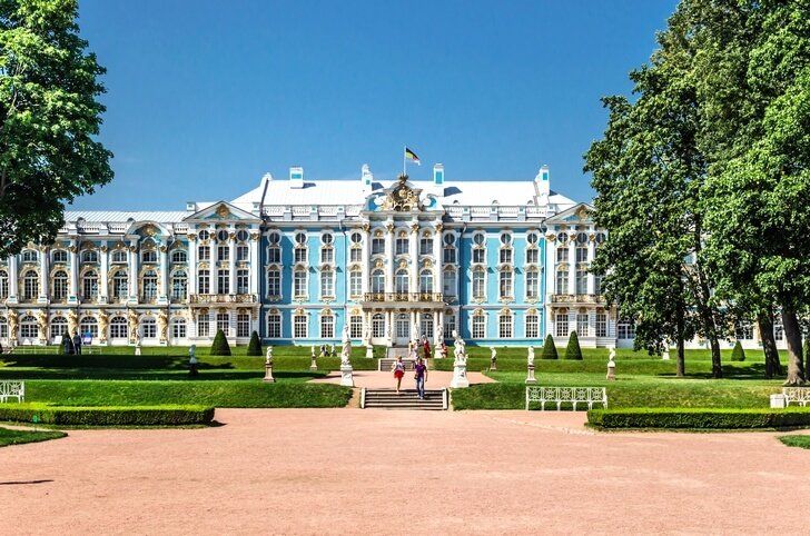 екатерининский дворец в царском селе фото