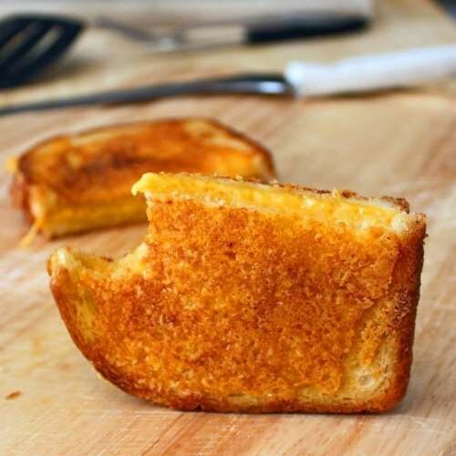 горячие бутерброды с сыром бри фото