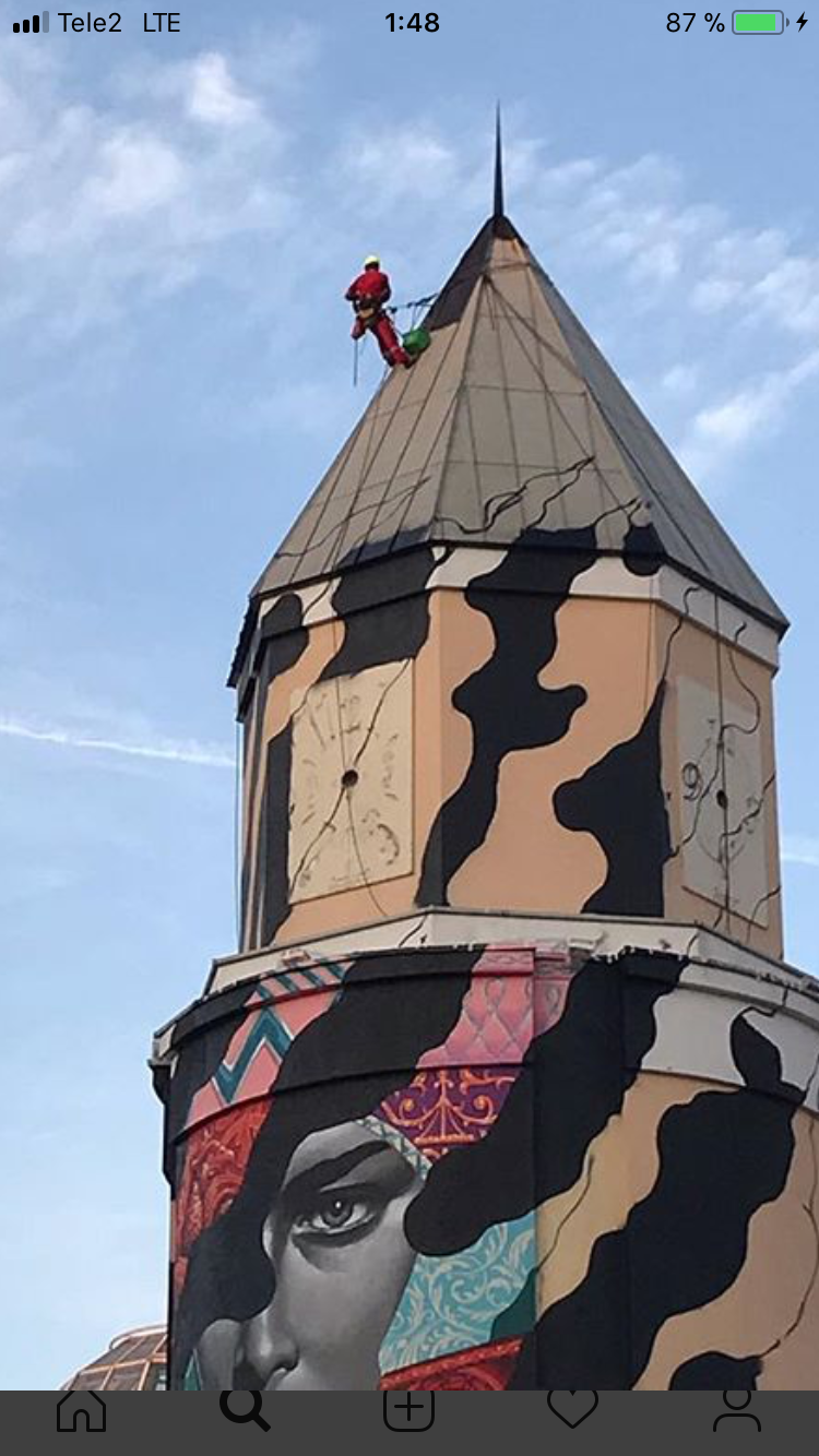 граффити на башне фото