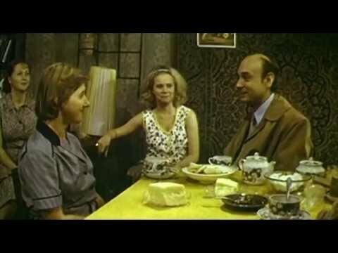 одиноким предоставляется общежитие фильм 1983 фото