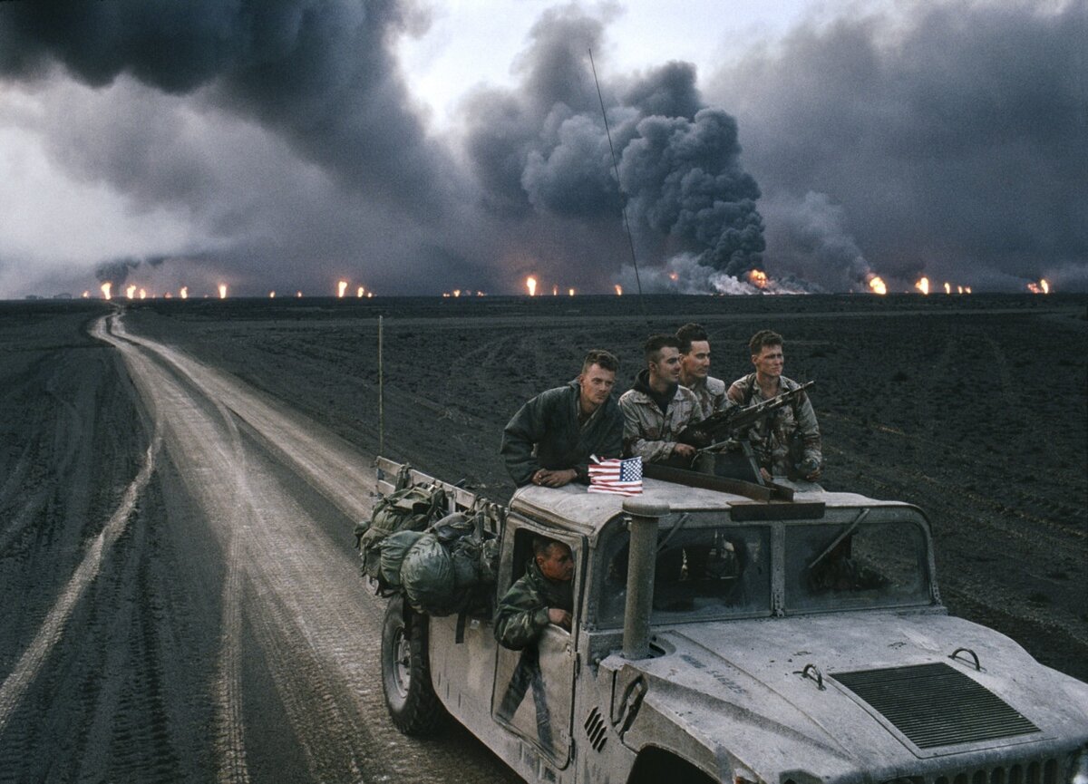 вторжение ирака в кувейт в 1990 фото