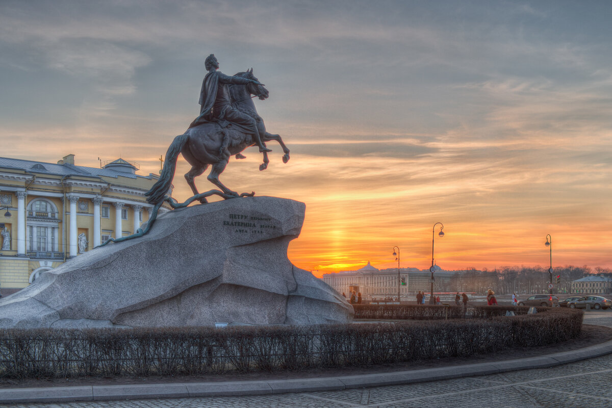 памятник медный всадник санкт петербург фото