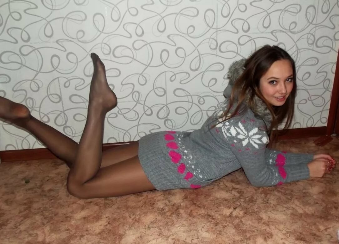 foto-iz-russkih-sotssetey-v-kolgotkah-smotret-v-kategoriyah-porno-pro-podruzhek