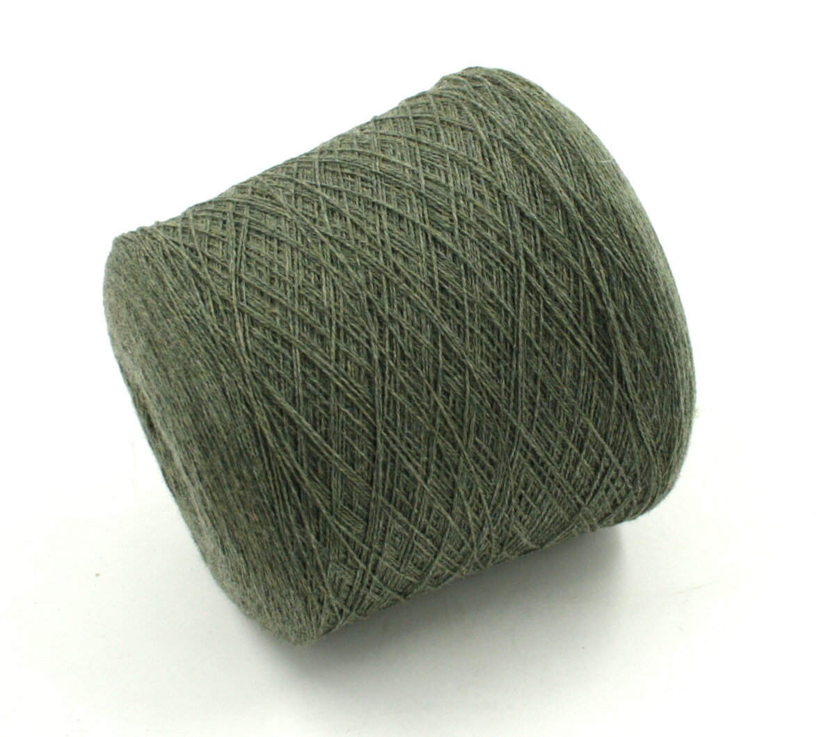 LAMBSWOOL Z.Hinchcliffe&Son
100% шерсть ягненка
850м/100г (2/17)
цвет зеленый мох landscape 87
цена 1800руб/кг
отмот 20руб/конус
в наличии
0,87-бронь 400+остаток