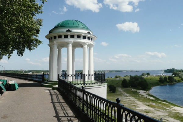 ярославль беседка на волжской набережной фото