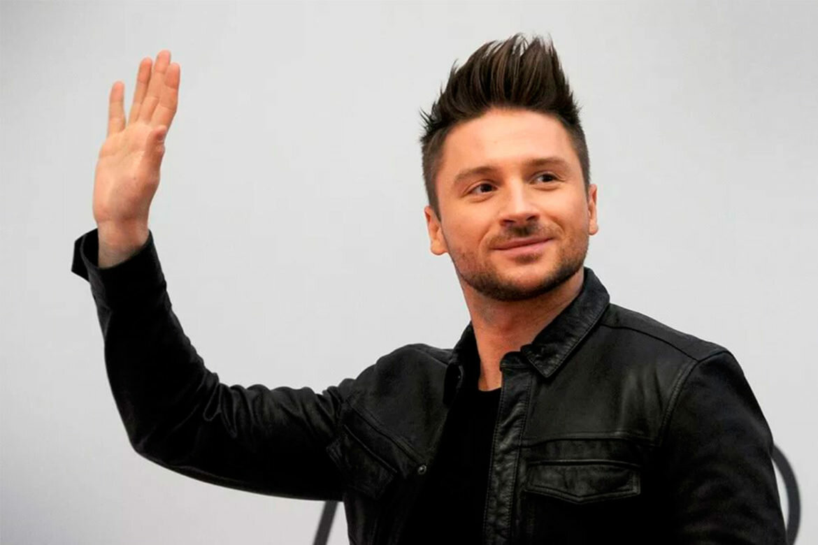 novie-russkie-pevtsi-krasivie-parni