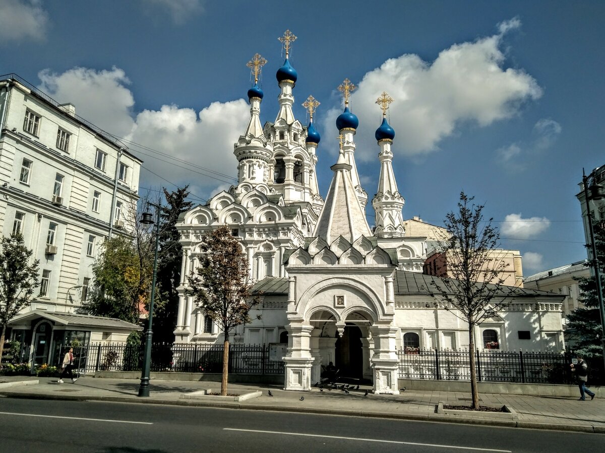 церковь рождества богородицы в путинках фото
