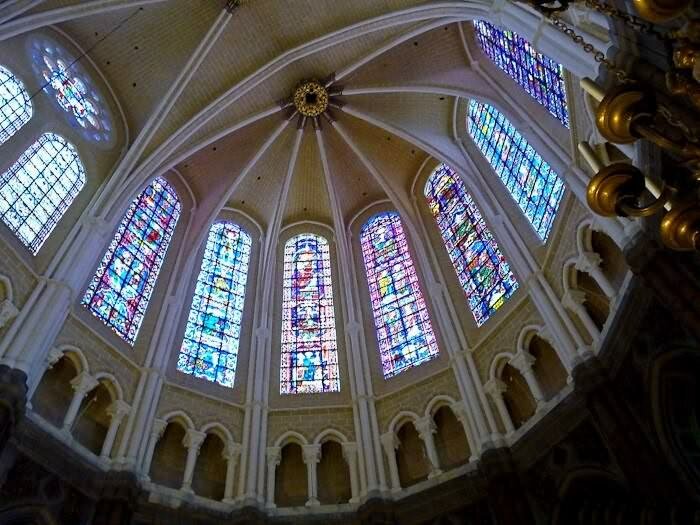 cathedral of chartre фото