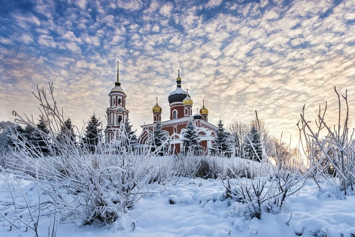 воскресенский собор зимой старая русса фото