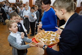 Фото 15. Обладатели Гран-при и церемония награждения за новогодние ёлки - 2019