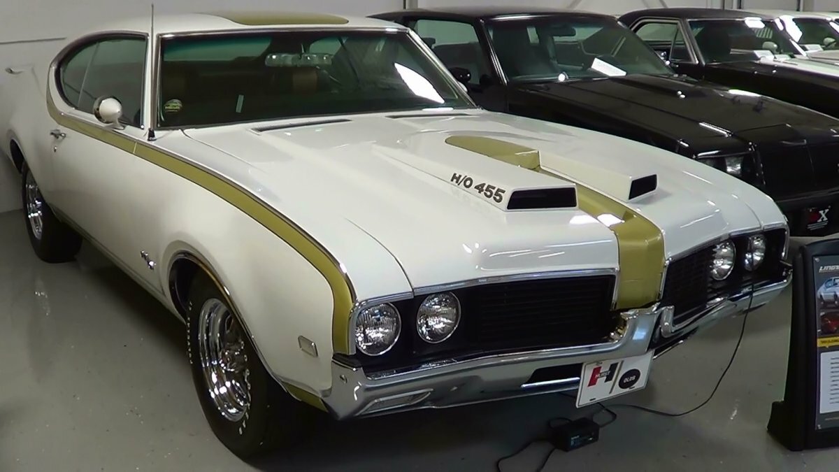 oldsmobile 442 hurst фото