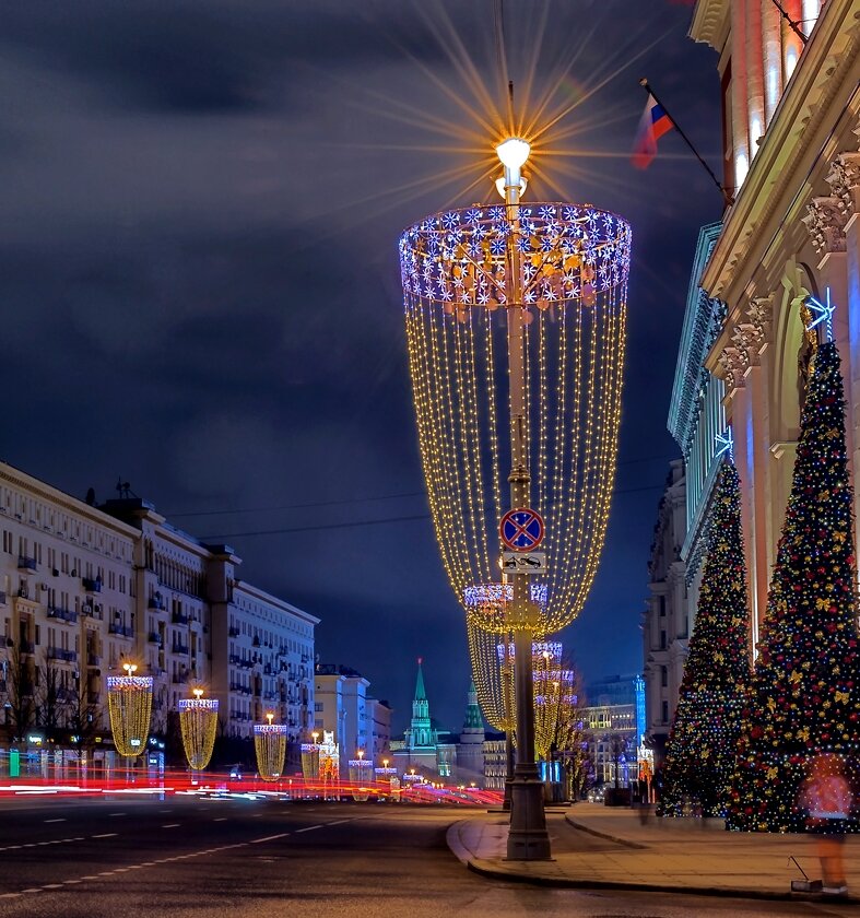 тверская улица в москве иллюминация фото