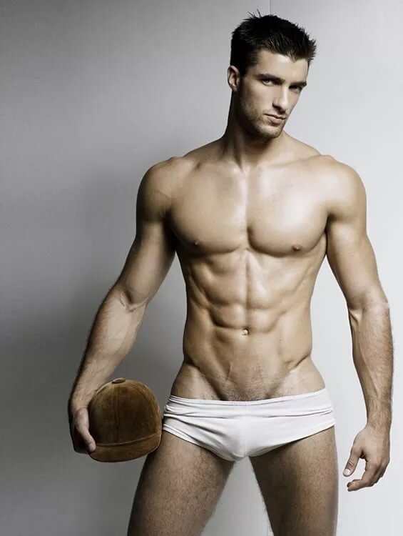 Guys post your nude photos