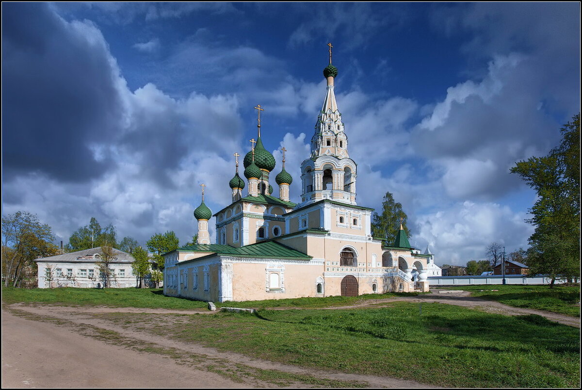 церковь рождества иоанна предтечи углич фото