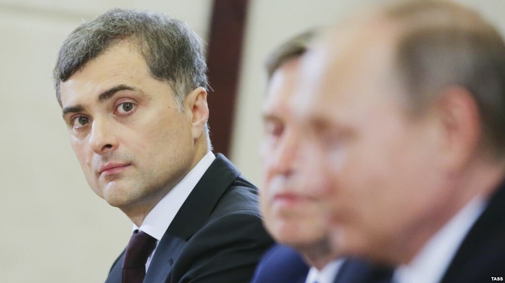 владислав сурков и путин фото