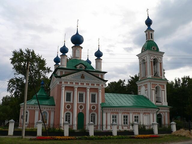 храм царевича димитрия на поле углич фото
