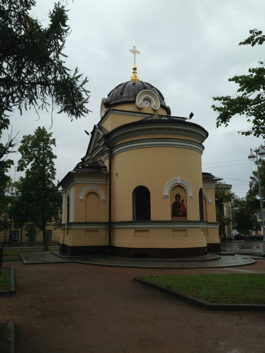 тихвинская часовня в кронштадте фото