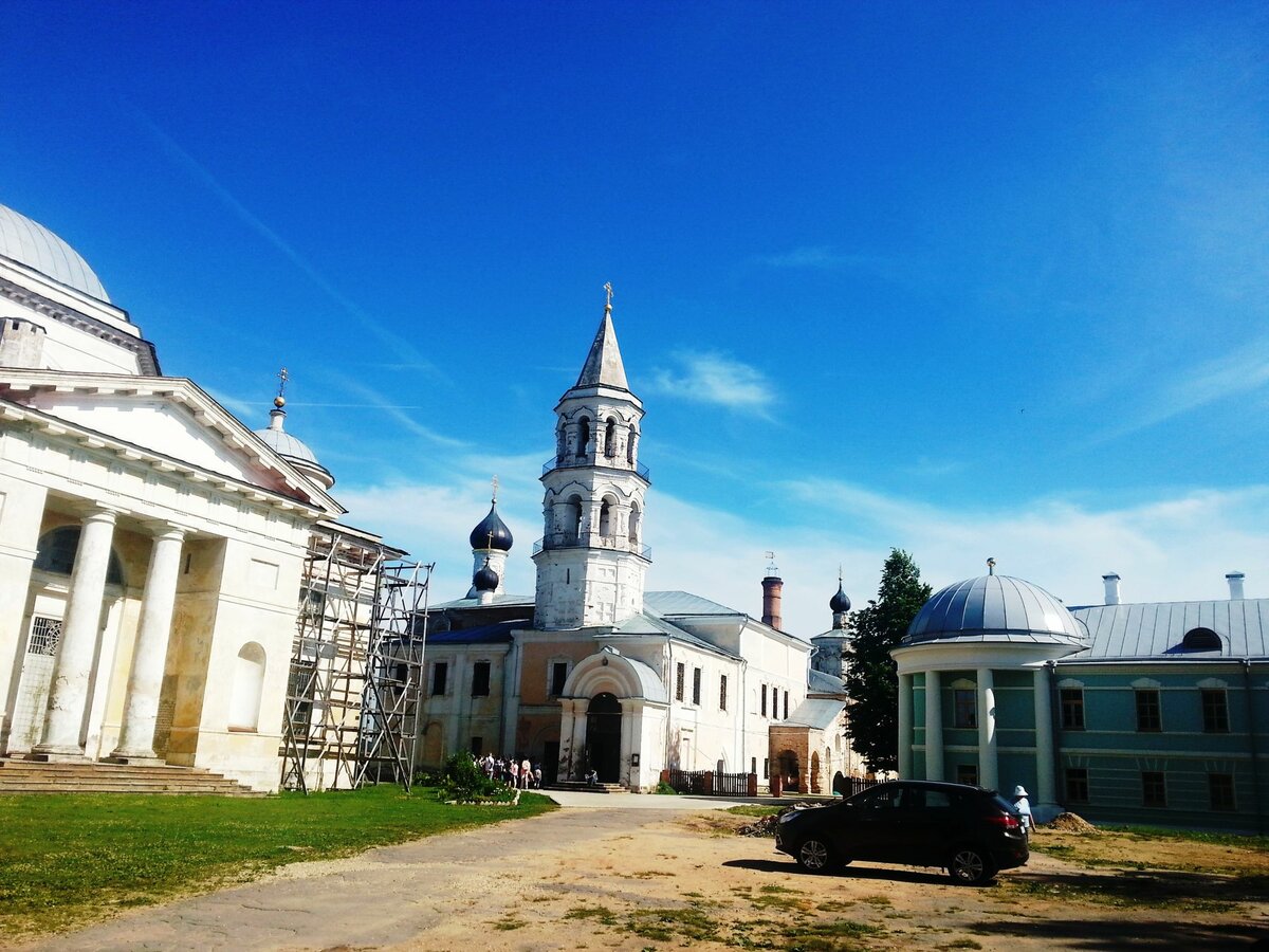 борисоглебский монастырь торжок фото